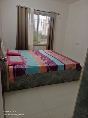 Bedroom in 2 BHK Apartment at Uttam Townscapes, Yerawada – for Rent