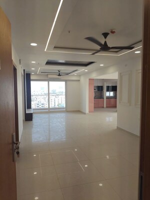 2 BHK Apartment For Sale in GHR Titania, Kondapur