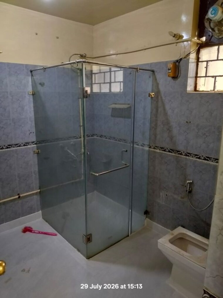 Bathroom, the-surya-apartments-cghs 2 Bedroom 1500 Sq.Ft. Apartment In Sushant Lok ii Gurgaon 10686777