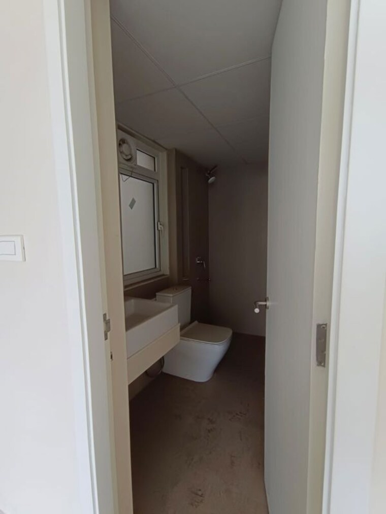 Bathroom, tata-serein 2 Bedroom 680 Sq.Ft. Apartment In Pokhran Road No Two Thane 10686942