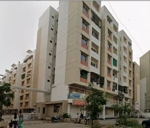  Apartment For Sale in Vadsar
