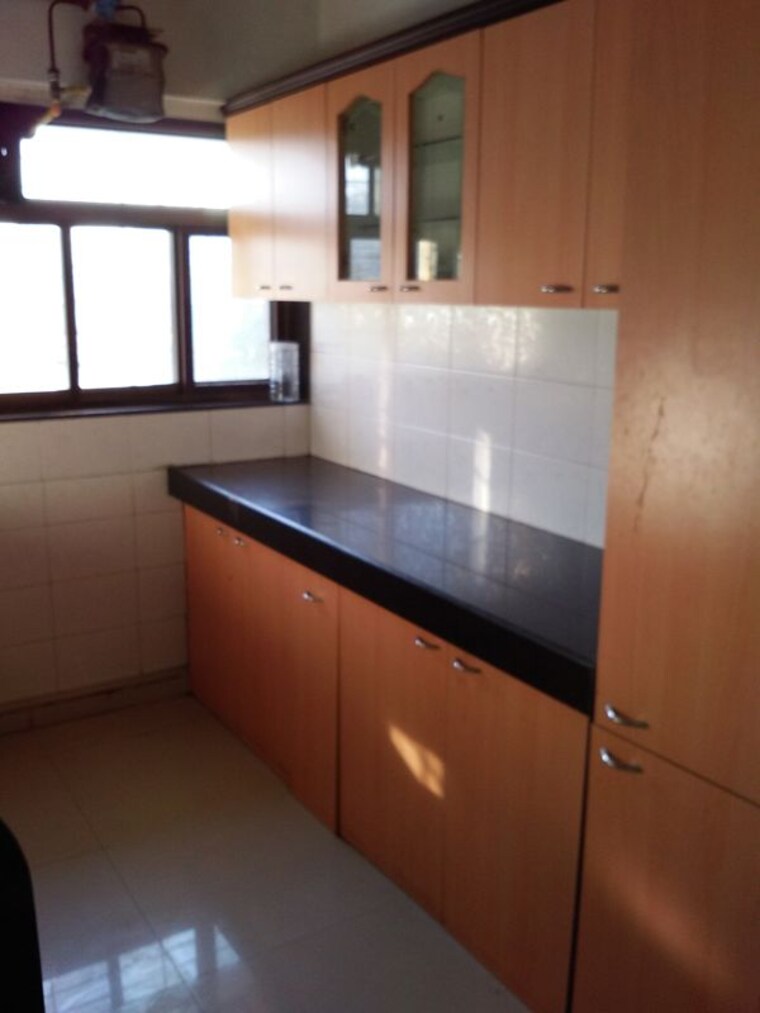Kitchen, lok-angan 2 Bedroom 655 Sq.Ft. Apartment In Mulund West Mumbai 10686981