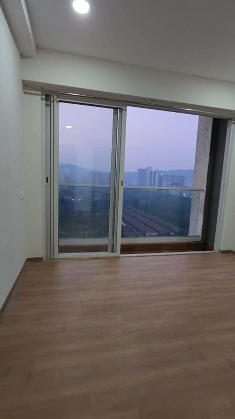 Room, indiabulls-one-indiabulls 2 Bedroom 820 Sq.Ft. Apartment In Pokhran Road No Two Thane 10686999