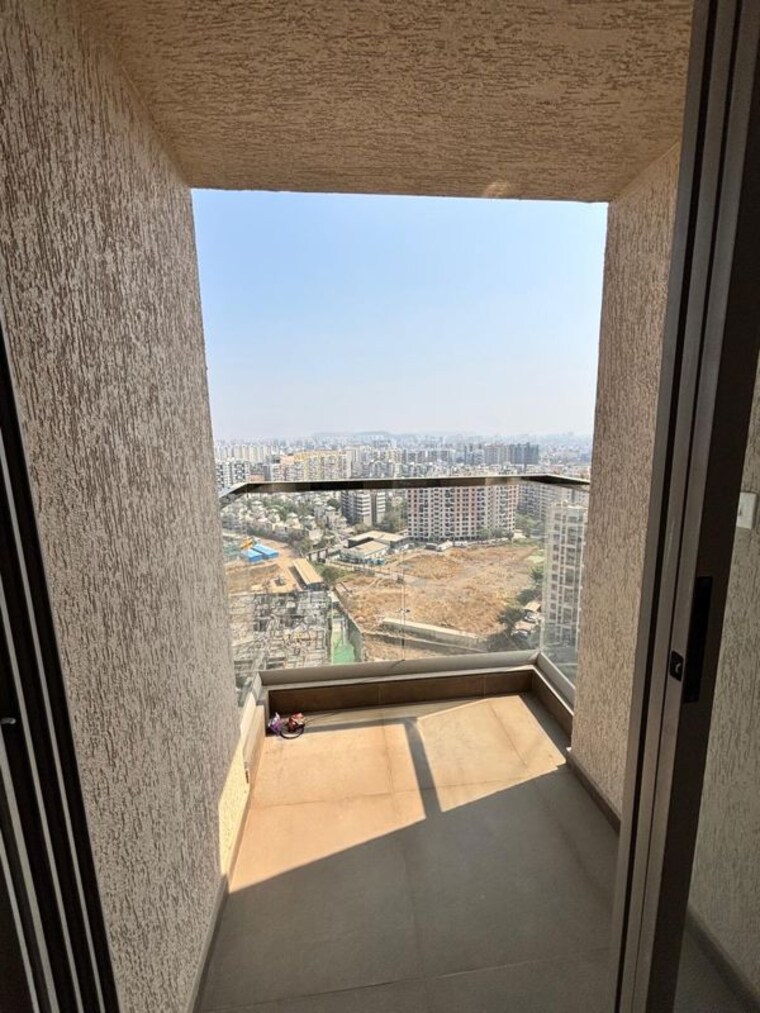 Balcony, vilas-javdekar-yashwin-enchante 2.5 Bedroom 900 Sq.Ft. Apartment In Kharadi Pune 10686964