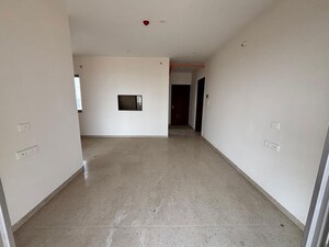 Room in 2.5 BHK Apartment at Vilas Javdekar Yashwin Enchante, Kharadi – for Rent