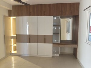 2 BHK Apartment For Rent in GHR Titania, Kondapur