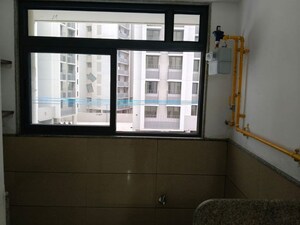 Room in 2 BHK Apartment at Sun Footprints, Shela – for Rent