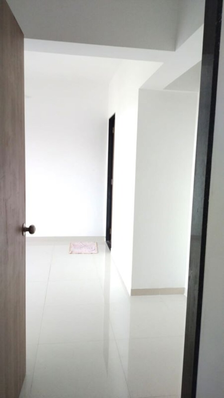 Room, naidu colony 1.5 Bedroom 518 Sq.Ft. Apartment In Naidu Colony Mumbai 10687043