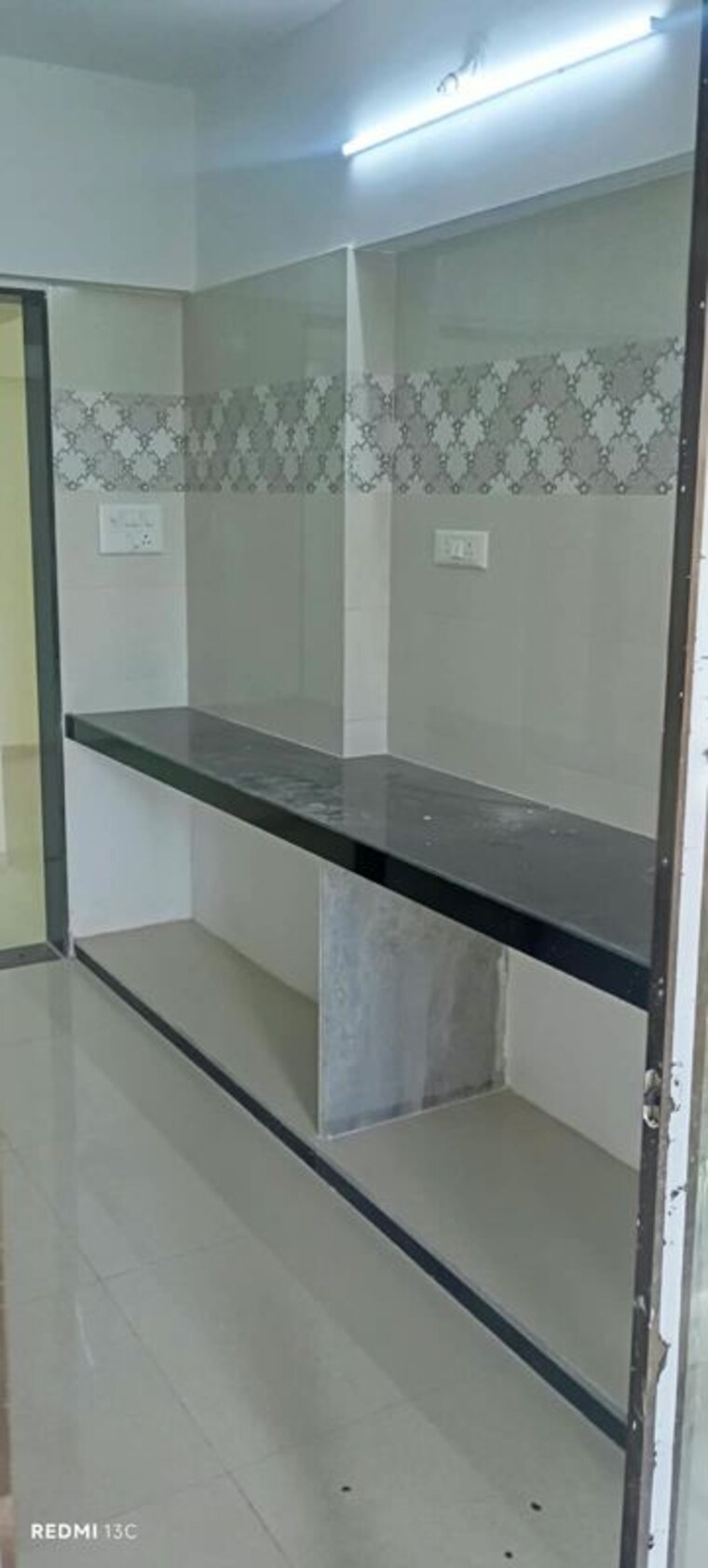Kitchen, piramal-mahalaxmi 2.5 Bedroom 800 Sq.Ft. Apartment In Mahalaxmi Mumbai 10687075