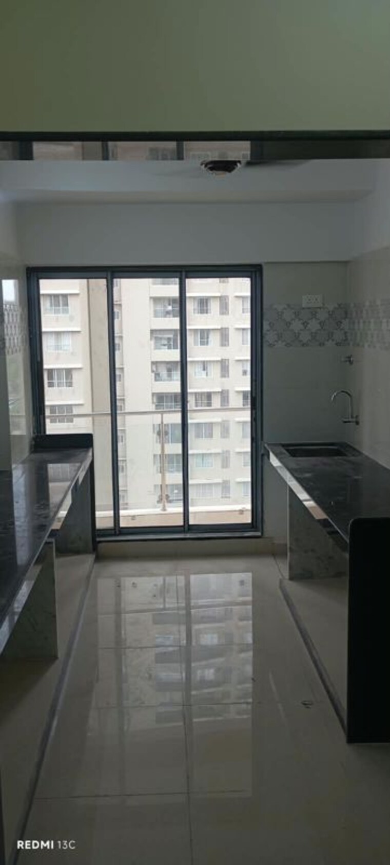 Kitchen, piramal-mahalaxmi 2.5 Bedroom 800 Sq.Ft. Apartment In Mahalaxmi Mumbai 10687075