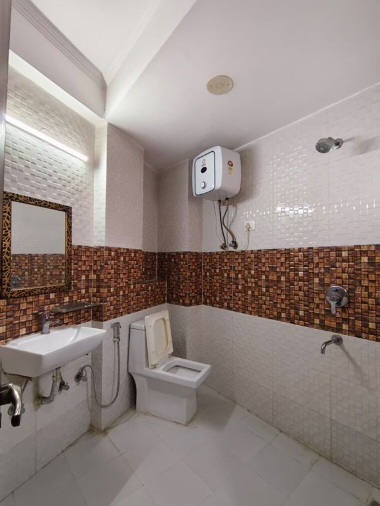 Team Area, saket 2 Bedroom 900 Sq.Ft. Apartment In Saket Delhi 10684257