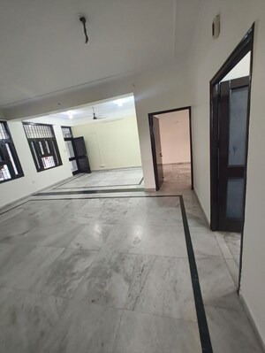 Room in 3 BHK Apartment at Ward Number 7 – for Rent