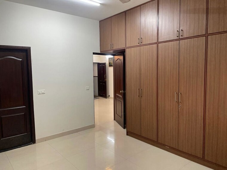 Room, frazer town 3 Bedroom 1600 Sq.Ft. Builder Floor In Frazer Town Bangalore 10687086