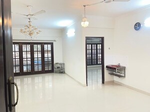 Room in 3 BHK Builder Floor at Frazer Town – for Rent