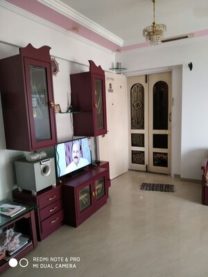 Furnished Amenities in 1 BHK Apartment at Priyamvada CHS, Mulund West – for Rent