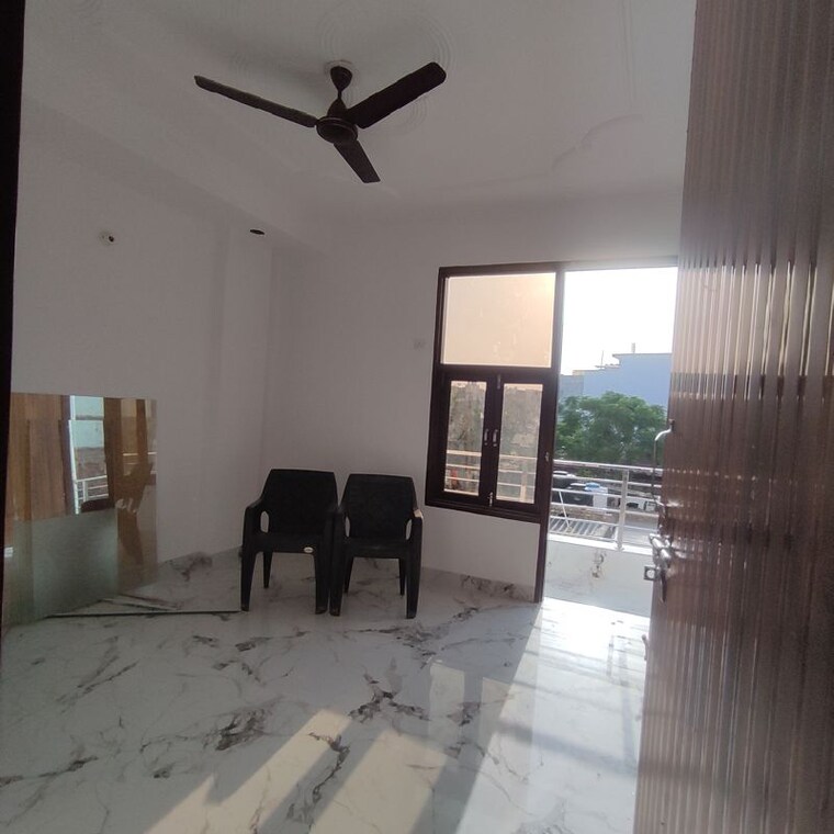 Team Area, palm-residency-chhatarpur 1 RK 350 Sq.Ft. Builder Floor In Chattarpur Delhi 10687087