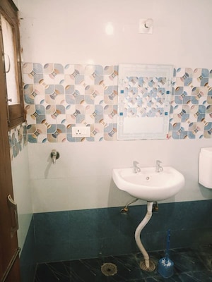 Bathroom in 6 BHK Independent House at Sector 125 – for Sale