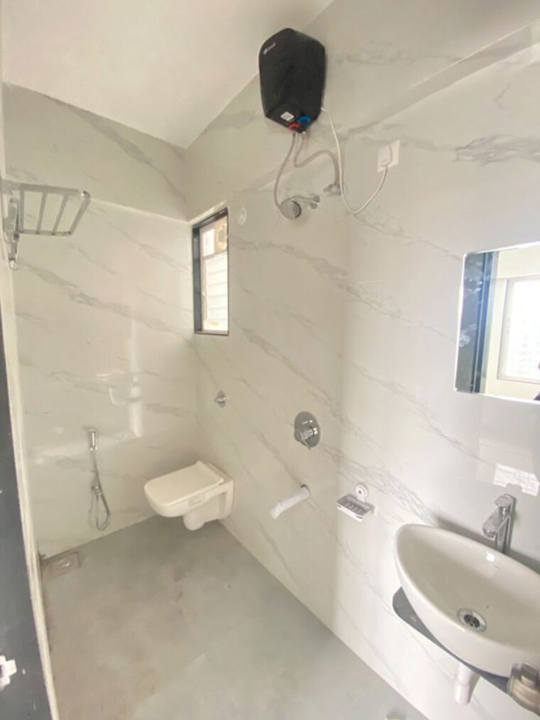 Bathroom, anand-vihar-baner 3 Bedroom 1200 Sq.Ft. Apartment In Baner Pune 10687112