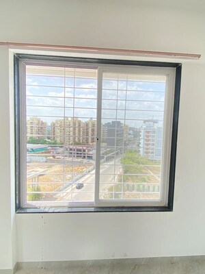 Room in 3 BHK Apartment at Anand Vihar Baner, Baner – for Rent