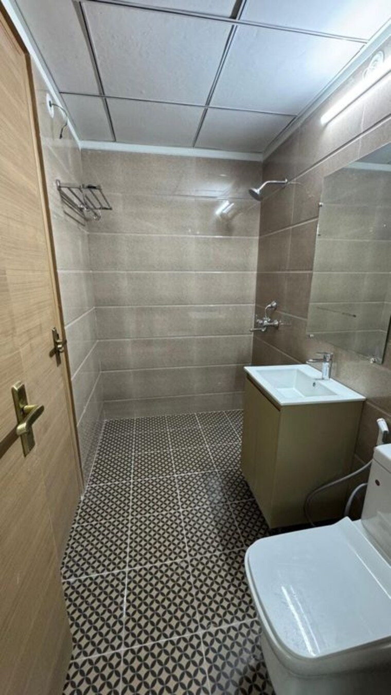 Bathroom, ska-orion 3 Bedroom 1300 Sq.Ft. Apartment In Sector 143b Noida 10687114