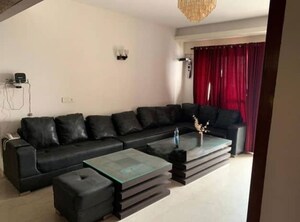 Bedroom in 3 BHK Apartment at SAS Shalimar Grand, Butler Colony – for Rent