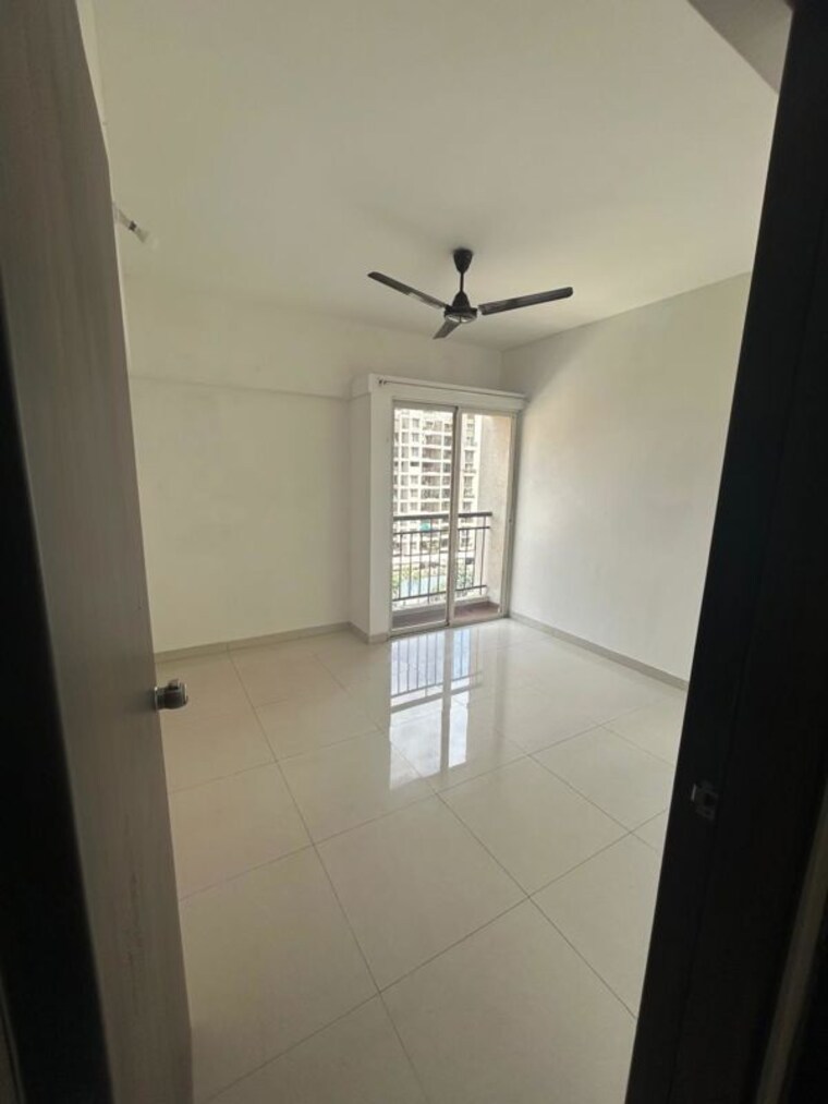 Bathroom, belvalkar-mitrangan 3 Bedroom 1250 Sq.Ft. Apartment In Baner Pune 10687149