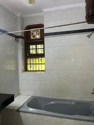 3 BHK Builder Floor – Exterior View View at Dlf Phase ii - for Rent