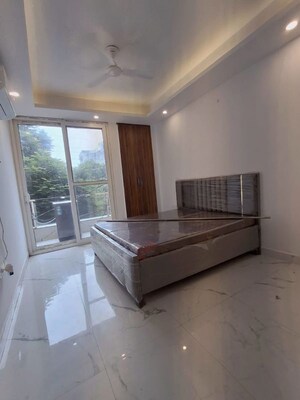 Living Room in 2 BHK Independent House at Saket – for Rent