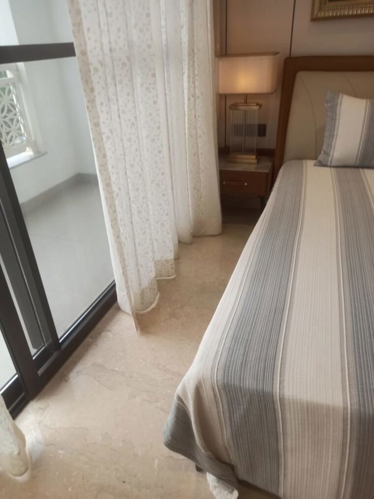 Balcony, central-park-the-orchard 3 Bedroom 2129 Sq.Ft. Builder Floor In Sohna Sector 33 Gurgaon 10687292