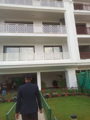 3 BHK Builder Floor For Rent in Central Park The Orchard, Sohna Sector 33