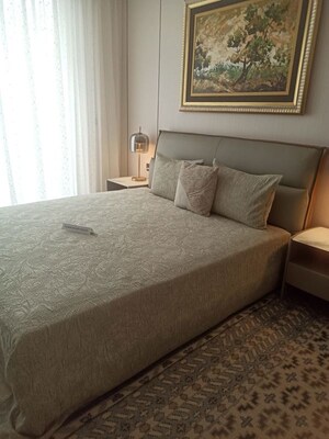 Bedroom in 3 BHK Builder Floor at Central Park The Orchard, Sohna Sector 33 – for Rent