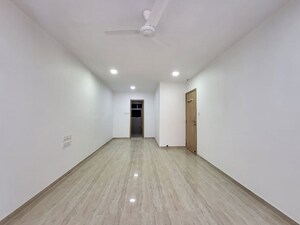 3 BHK Apartment For Rent in Juhu Trishul, Juhu