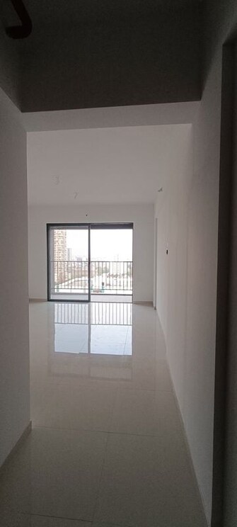 2 BHK +  709 Sq.Ft. Apartment in Manav La Centra
