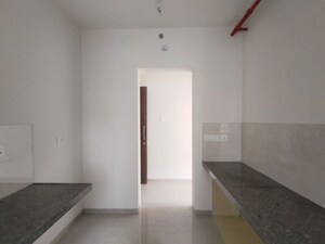 Room in 2 BHK Apartment at Piramal Vaikunth, Balkum Pada – for Sale