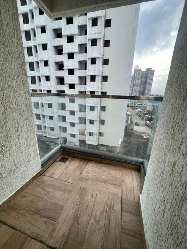 Balcony, vj-yashone-infinitee 2 Bedroom 618 Sq.Ft. Apartment In Tathawade Pune 10687309