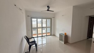 Room in 1 BHK Apartment at Kohinoor Sportsville, Hinjewadi – for Rent