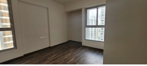 Room in 1 BHK Apartment at Piramal Vaikunth, Balkum Pada – for Rent