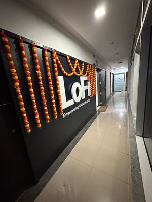Bedroom in  Office Space at Goregaon East – for Rent
