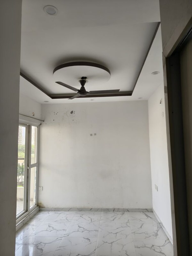 Bathroom, pivotal-riddhi-siddhi 2 Bedroom 600 Sq.Ft. Apartment In Sector 99 Gurgaon 10687364