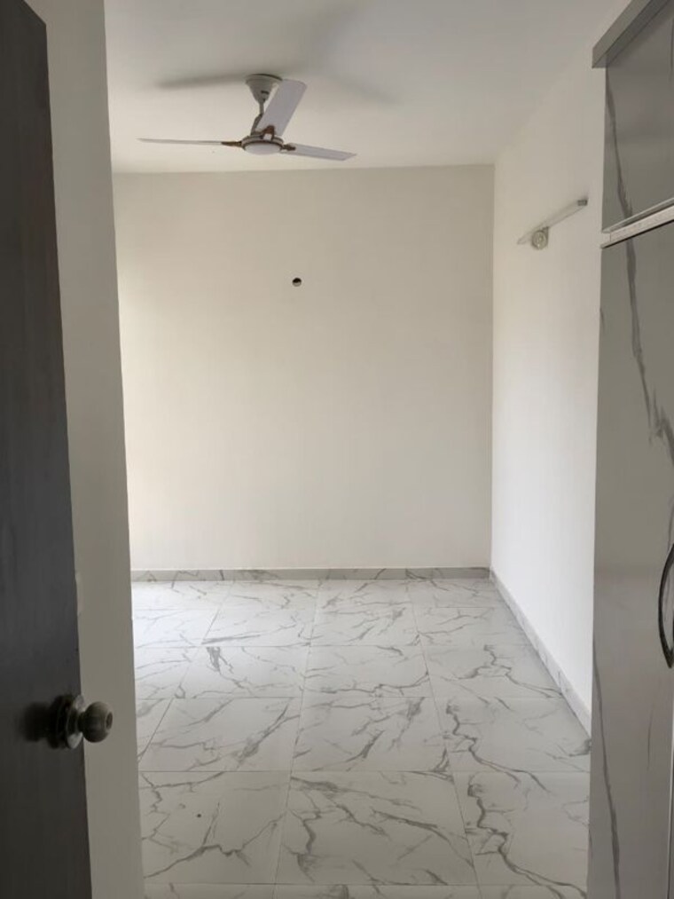 Room, pivotal-riddhi-siddhi 2 Bedroom 600 Sq.Ft. Apartment In Sector 99 Gurgaon 10687386