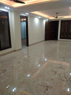 Building Lobby in 3 BHK Builder Floor at Sushant Lok I – for Sale