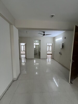 Building Lobby in 3 BHK Apartment at TDI The Grand Retreat, Sector 88 – for Rent