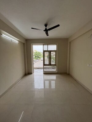Room in 3 BHK Apartment at TDI The Grand Retreat, Sector 88 – for Rent