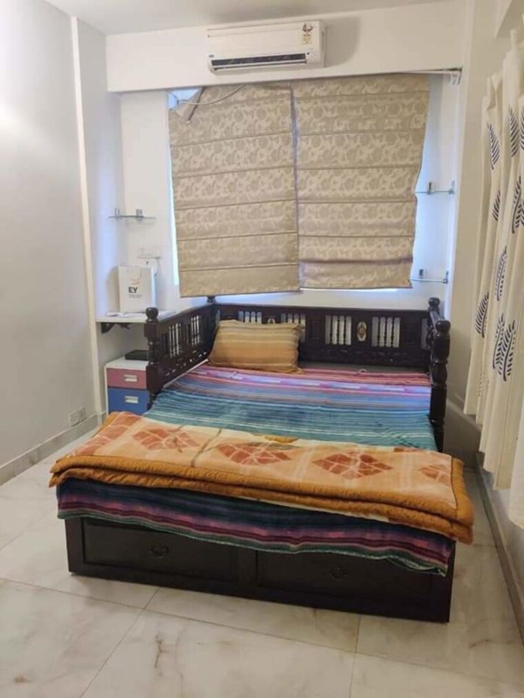 Bedroom, jalvayu-towers 3.5 Bedroom 1650 Sq.Ft. Builder Floor In Sector 56 Gurgaon 10687443