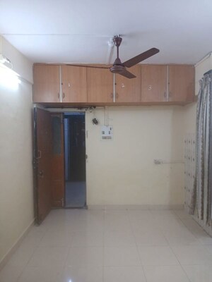 Room in 1 BHK Apartment at Vasant Valley Complex, Malad East – for Rent