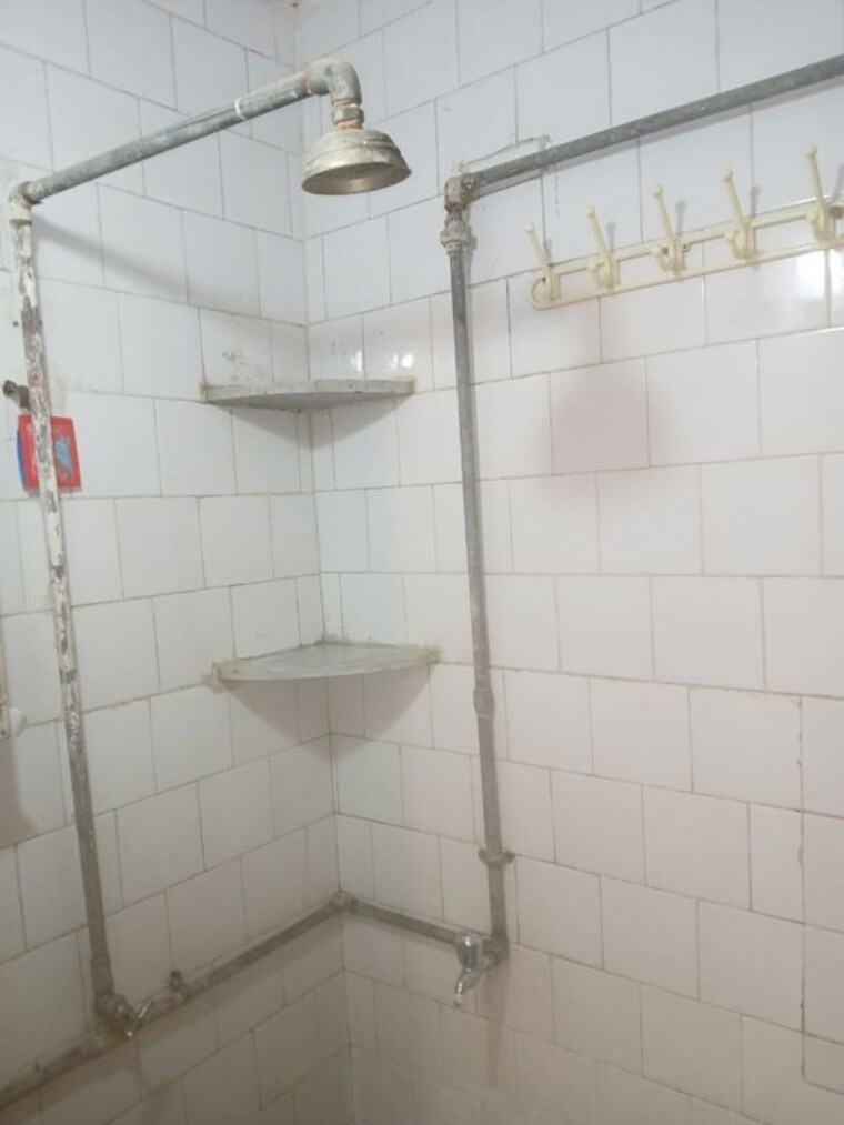 Bathroom, vasant-valley-complex 1 Bedroom 430 Sq.Ft. Apartment In Malad East Mumbai 10687439
