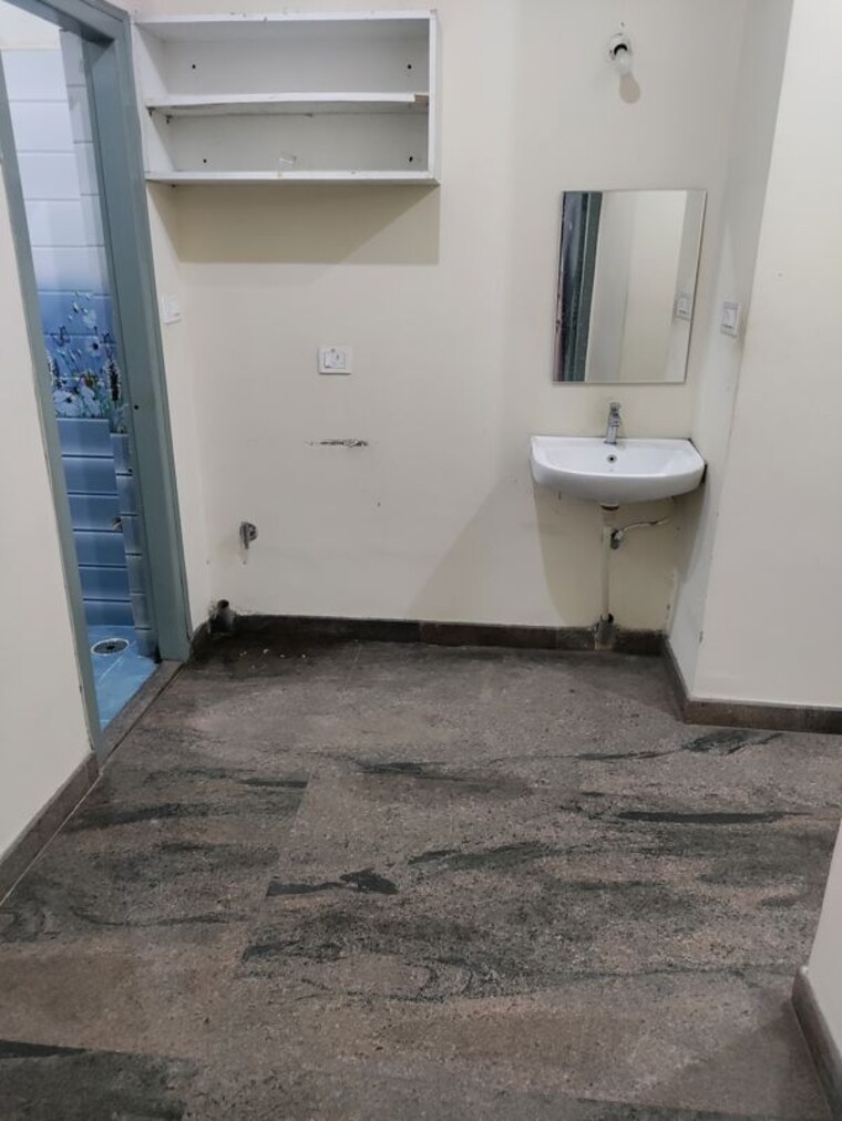Bathroom, rajaji nagar 2 Bedroom 1200 Sq.Ft. Builder Floor In Rajaji Nagar Bangalore 10687454