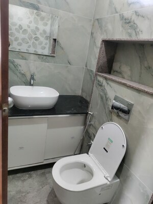 Bathroom in 3 BHK Builder Floor at Basaveshwara Nagar – for Rent