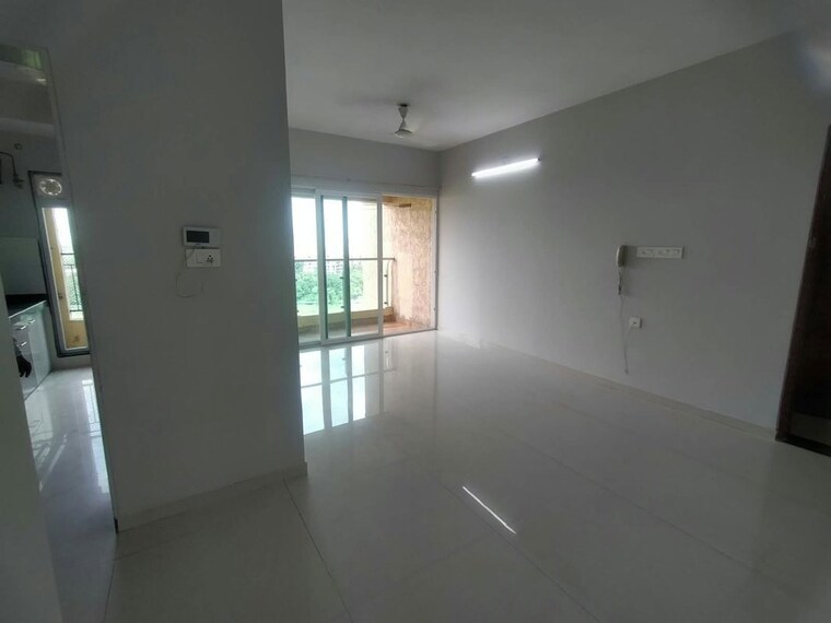 Room, rustomjee-urbania-azziano 2 Bedroom 850 Sq.Ft. Apartment In Thane West Thane 10687474