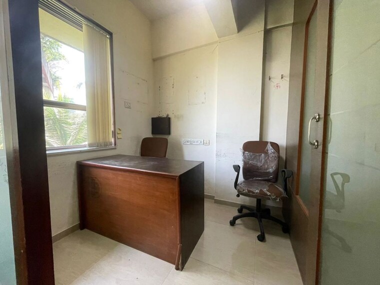 Team Area, knox-plaza Commercial Office Space 280 Sq.Ft. In Malad West Mumbai 10687479